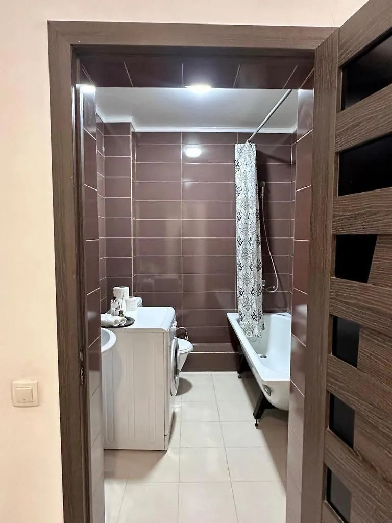 На Сайране Apartment Almaty